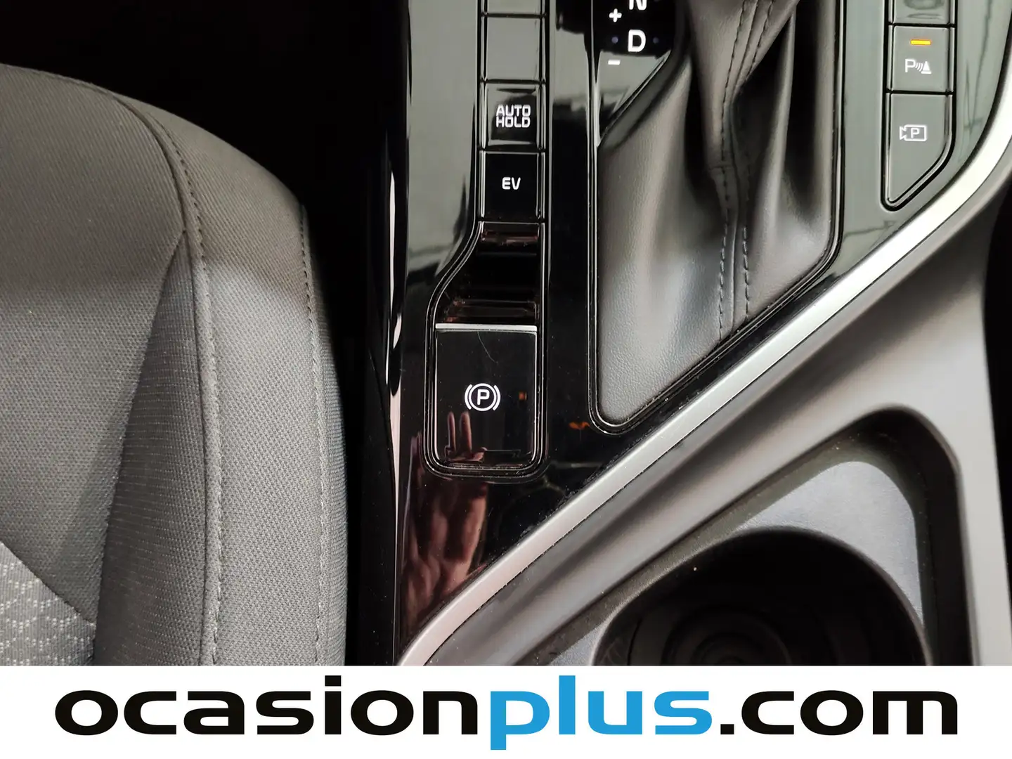 Foto KIA Niro Kia Niro 1.6 GDi PHEV Híbrido Concept (183 CV)