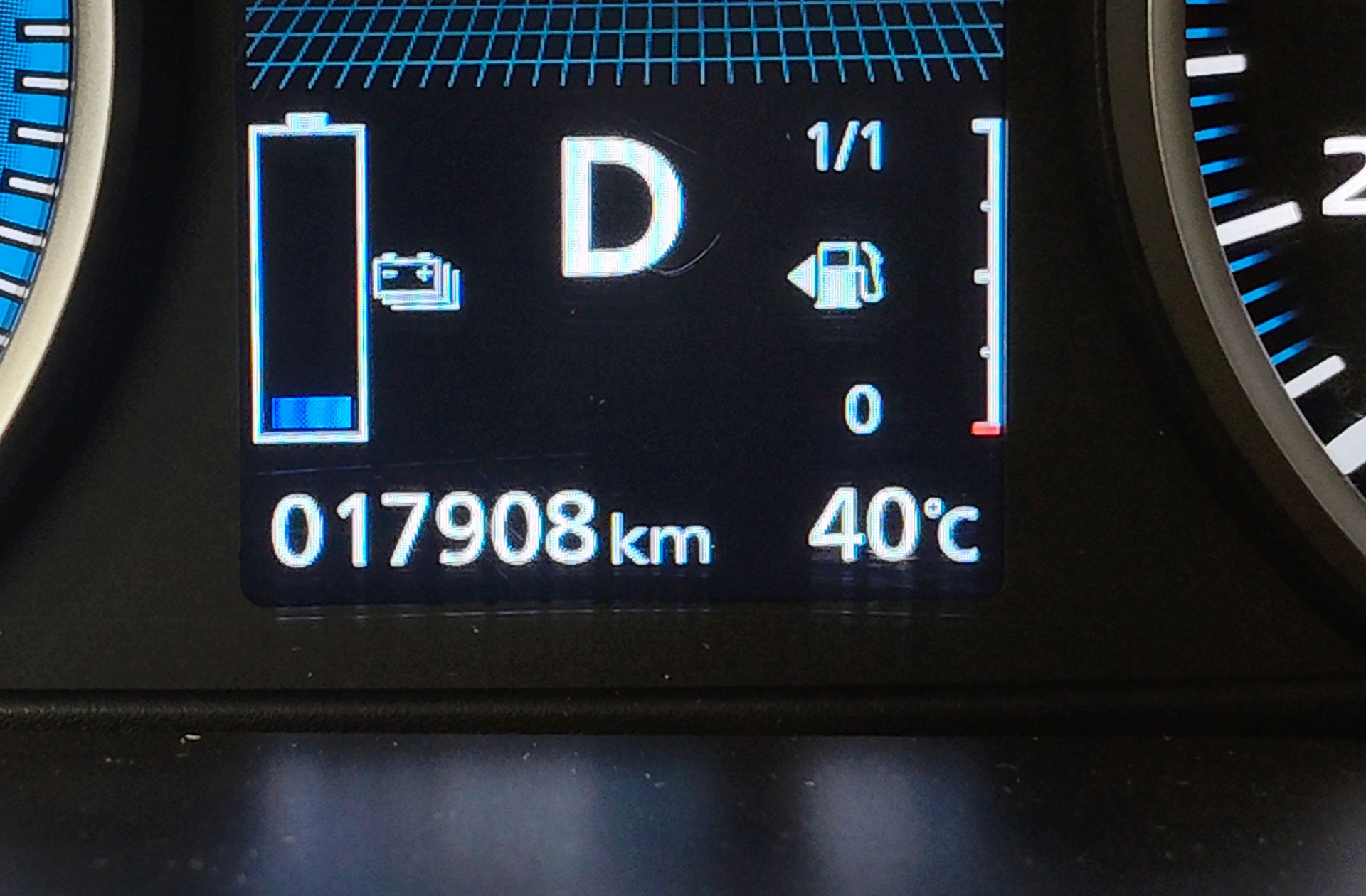 Mitsubishi Eclipse Cross 2.4 PHEV Kaiteki 4WD - foto 9