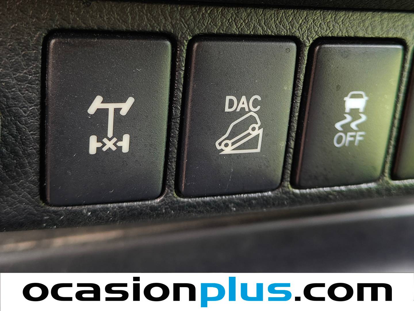 Extras y acabados del Toyota Hilux Toyota Hilux 2.4 D-4D Doble Cabina VXL A/T (150 CV)