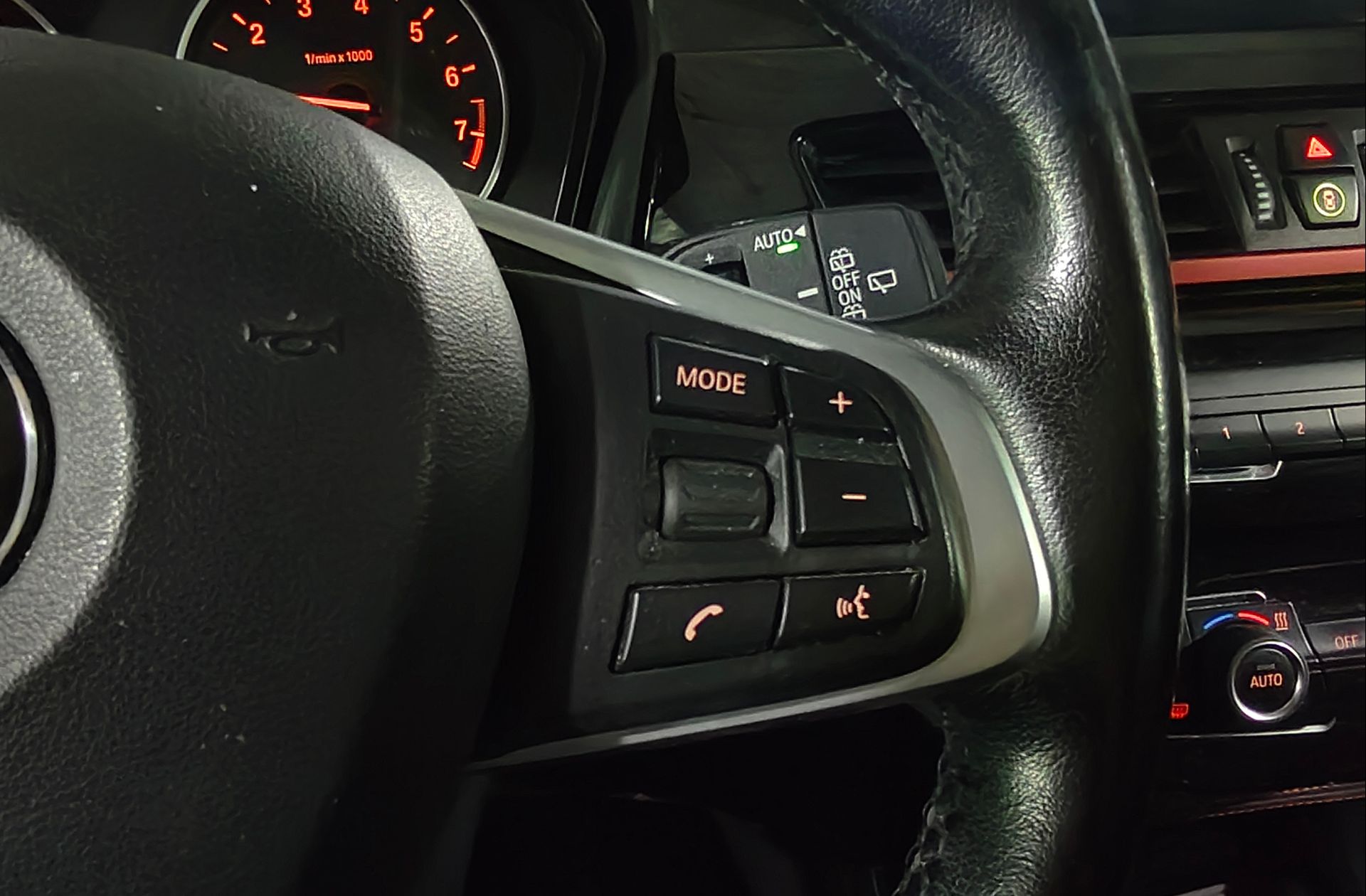 BMW X1 sDrive18i - foto 30