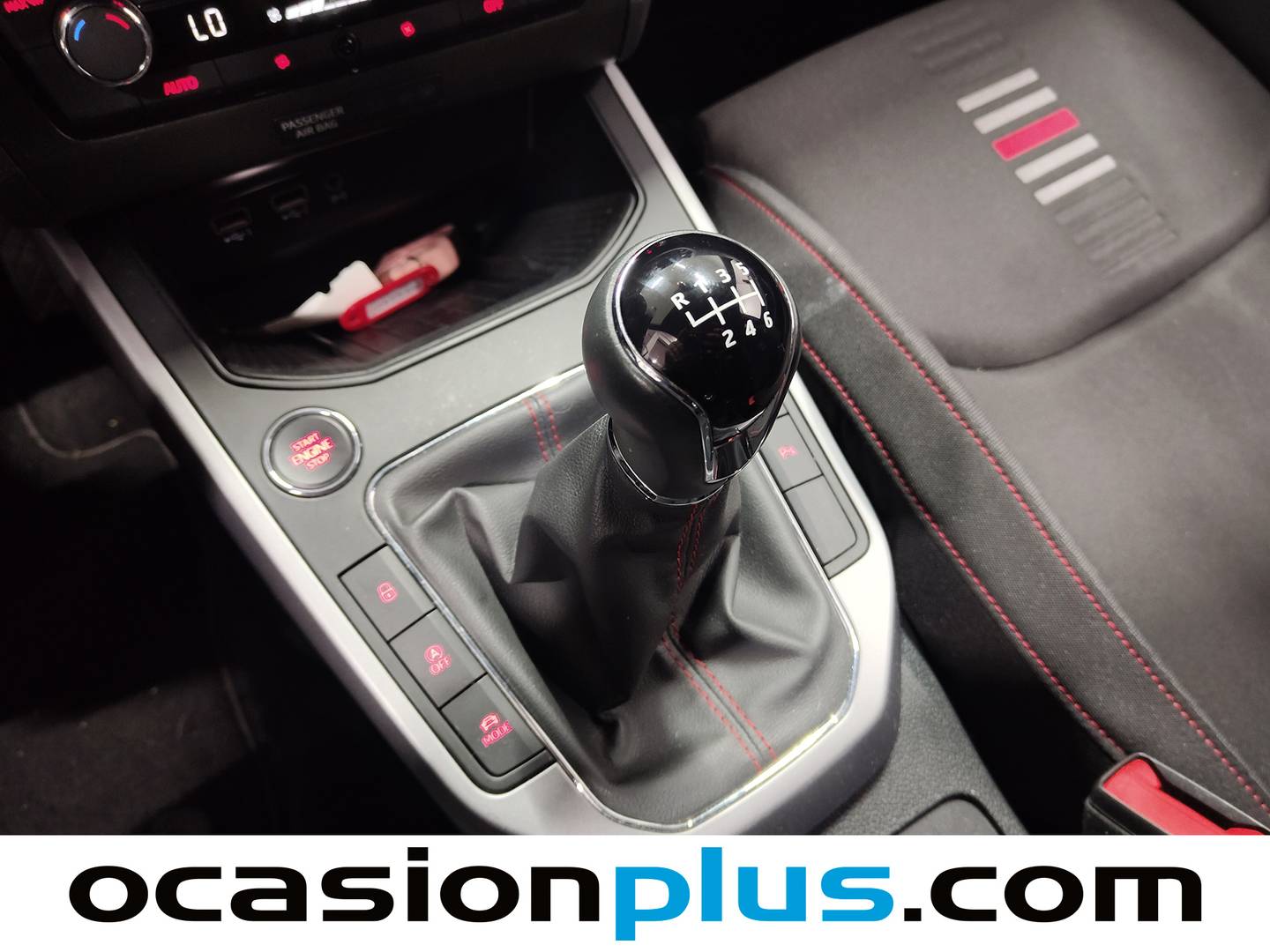 Seat Arona Seat Arona 1.6 TDI Ecomotive FR (115 CV) de segunda mano