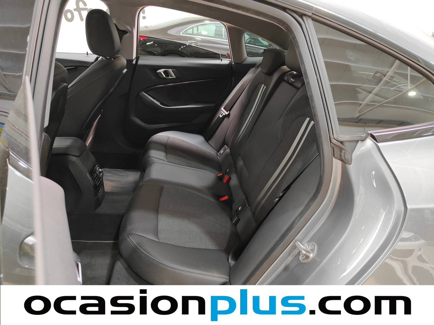Foto asientos traseros BMW Serie 2 BMW Serie 2 218i Gran Coupe (136 CV)