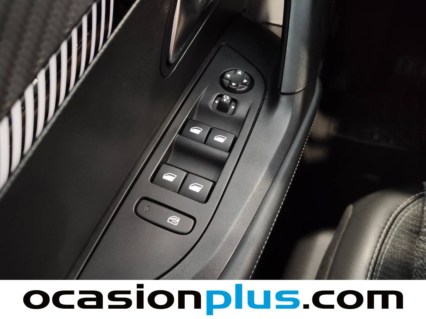Peugeot 2008 Peugeot 2008 PureTech 100 S&S Allure (100 CV) seminuevo