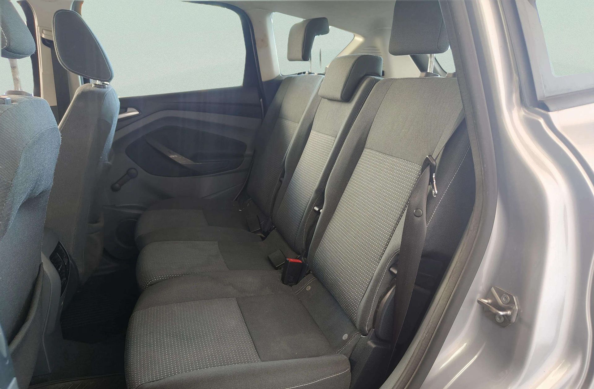 Ford C-Max 1.6 TDCi Trend - foto 9
