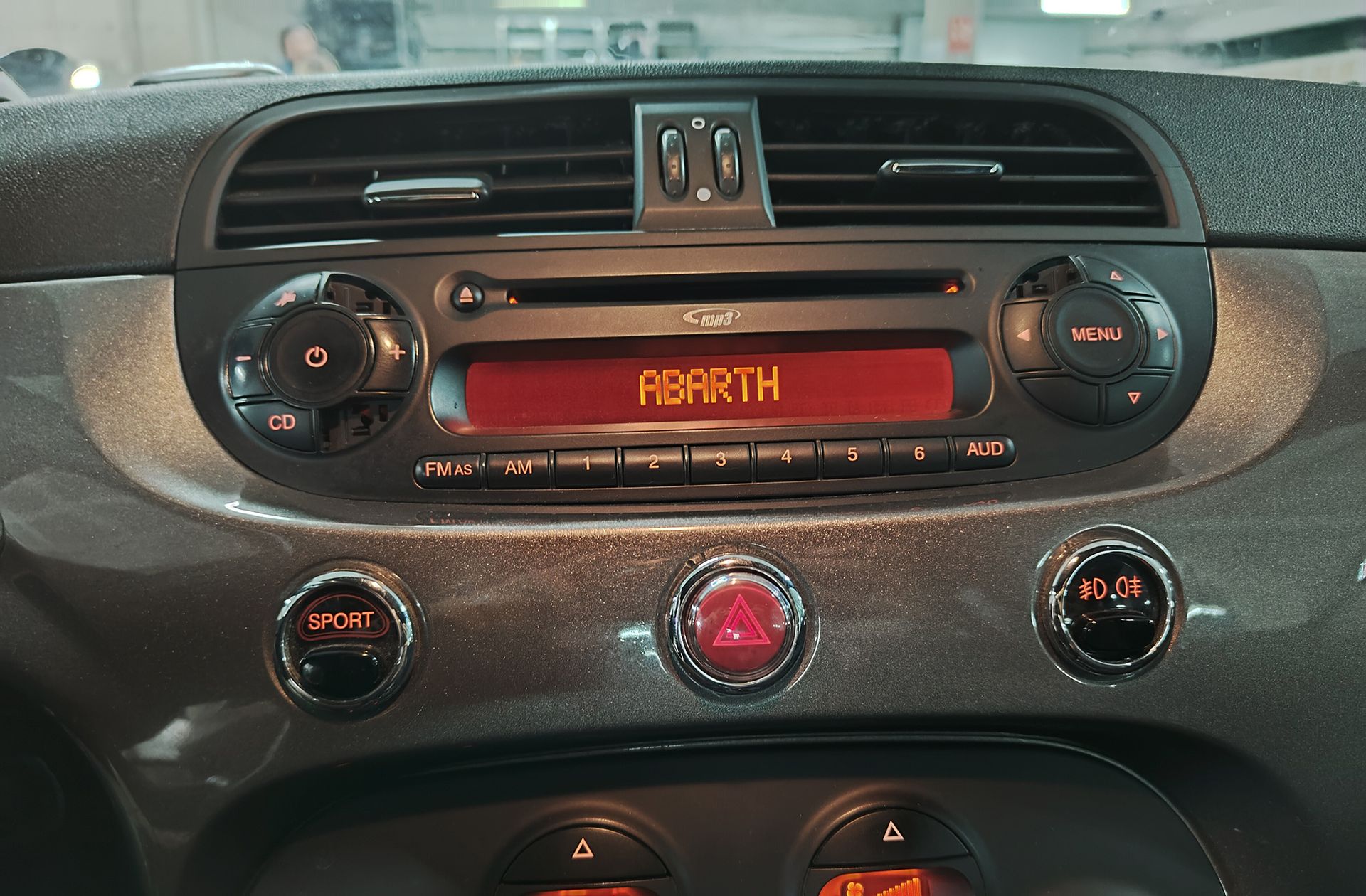 Abarth 500 1.4 16v T-Jet - foto 27