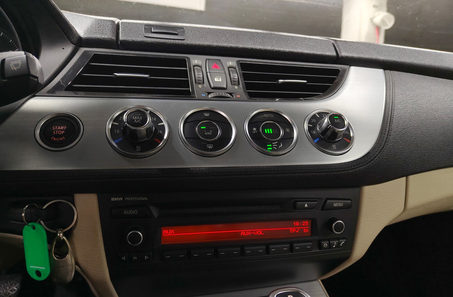 BMW Z4 sDrive35i Cabrio - foto 28
