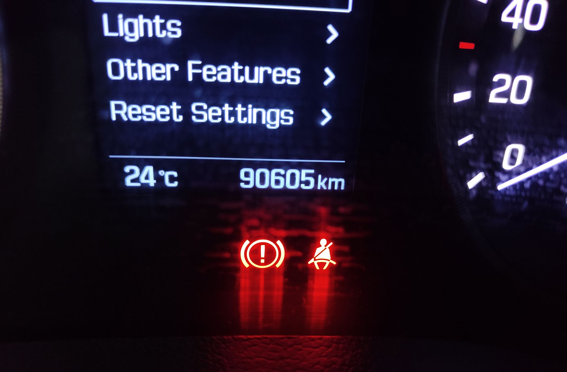 Hyundai Tucson 1.6 GDI BlueDrive Essence 4x2 - foto 8