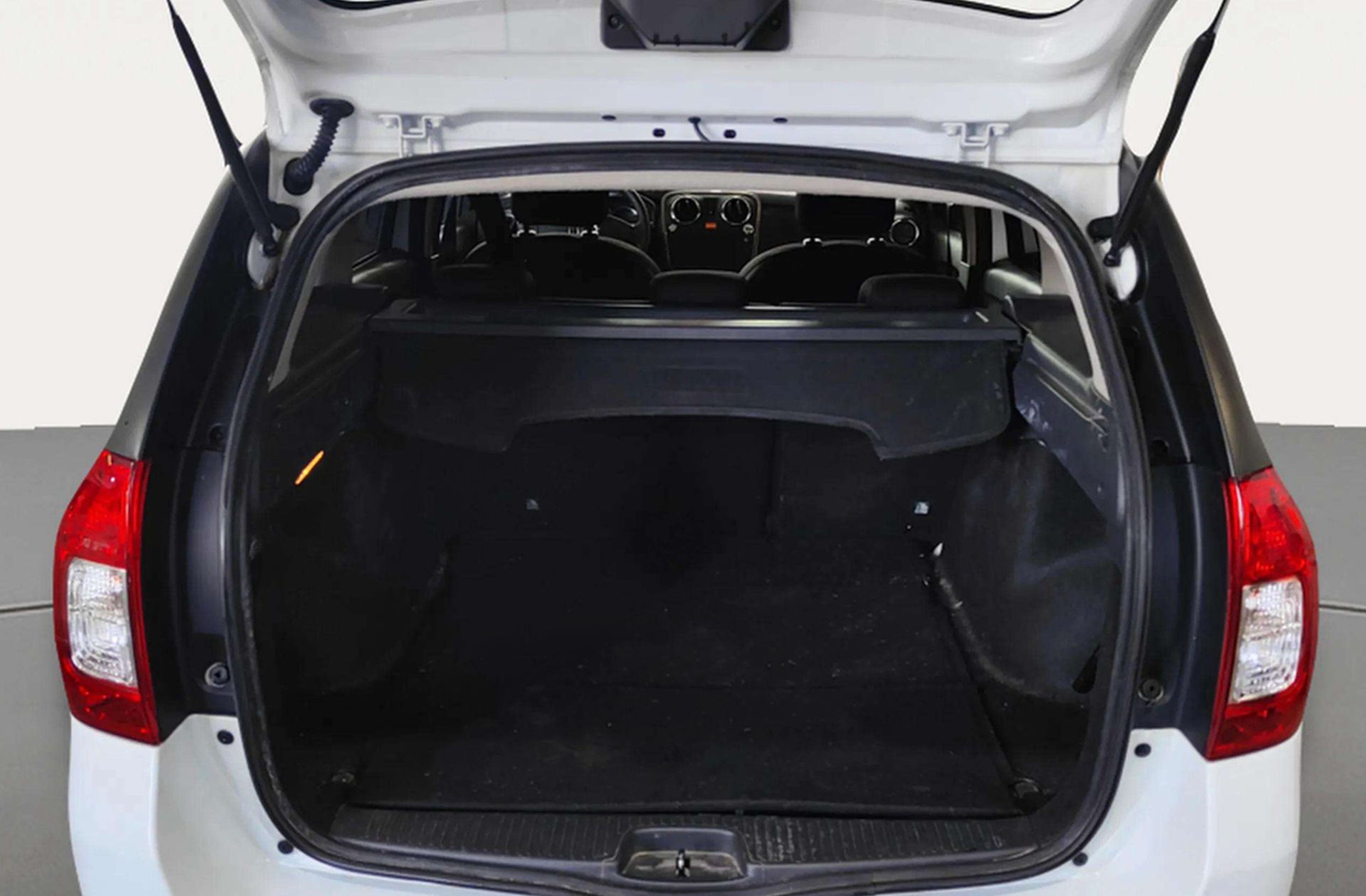 Dacia Logan MCV Laureate TCe - foto 15