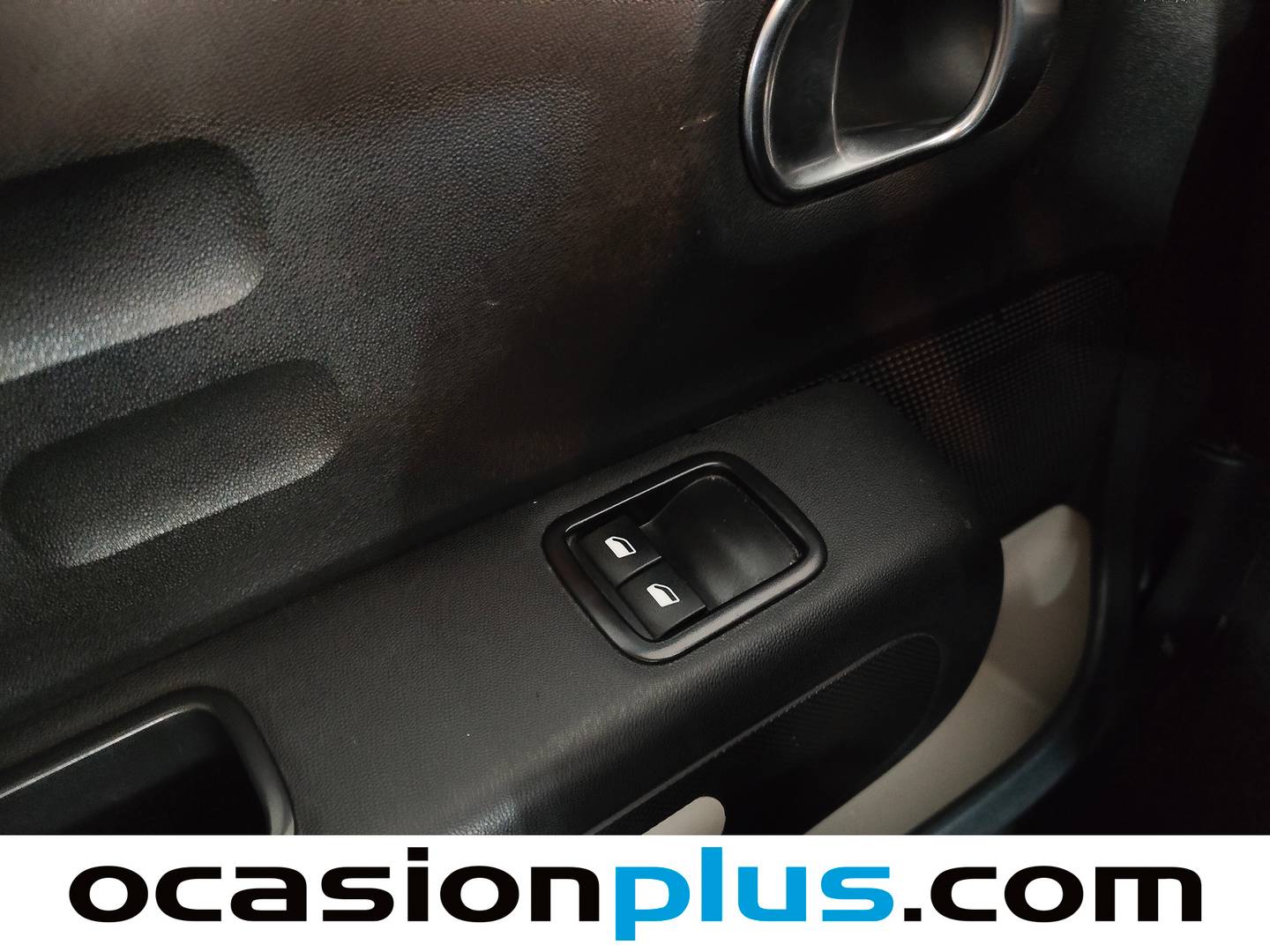 Citroën C3 Citroën C3 PureTech 83 Plus (83 CV) 2024