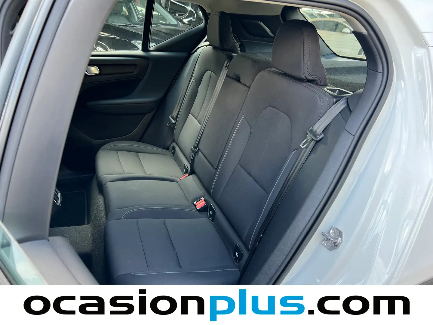 Foto Volvo XC40 Volvo XC40 T3 Momentum Pro Auto (163 CV)