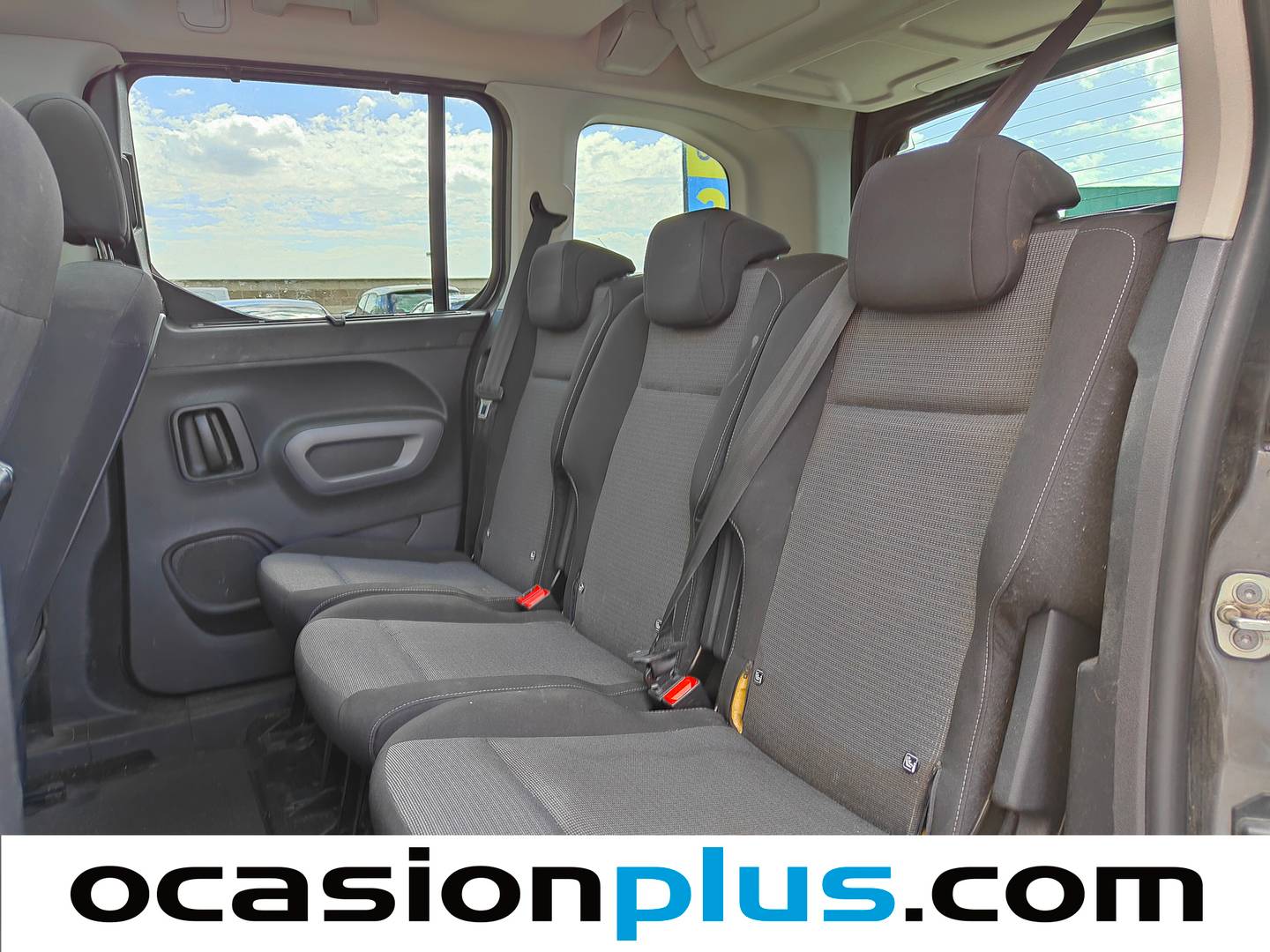 Foto asientos traseros Toyota Proace City Verso Toyota Proace City Verso 1.5D Family Advance L1 Auto (131 CV)