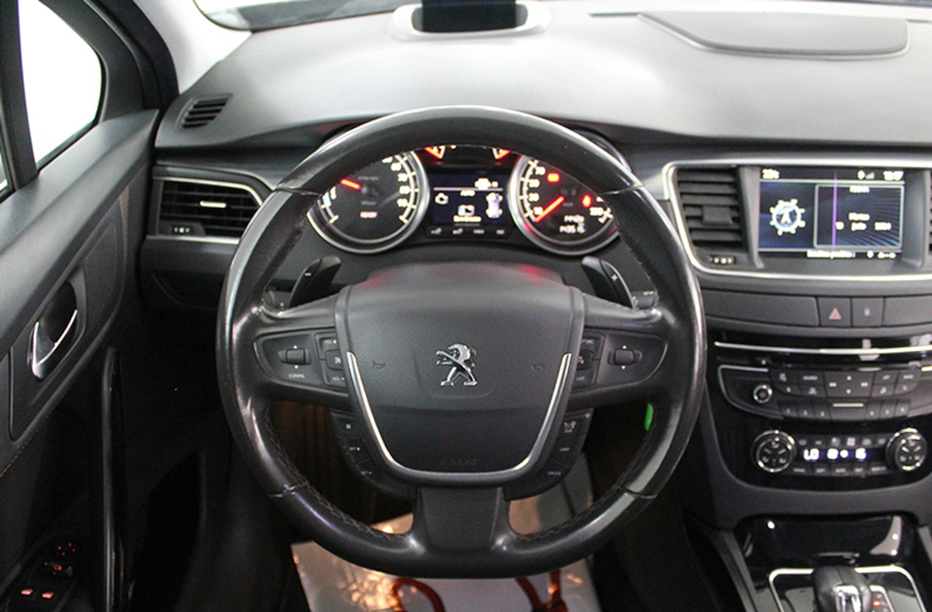 Peugeot 508 RXH 2.0 HDi Hybrid - foto 29