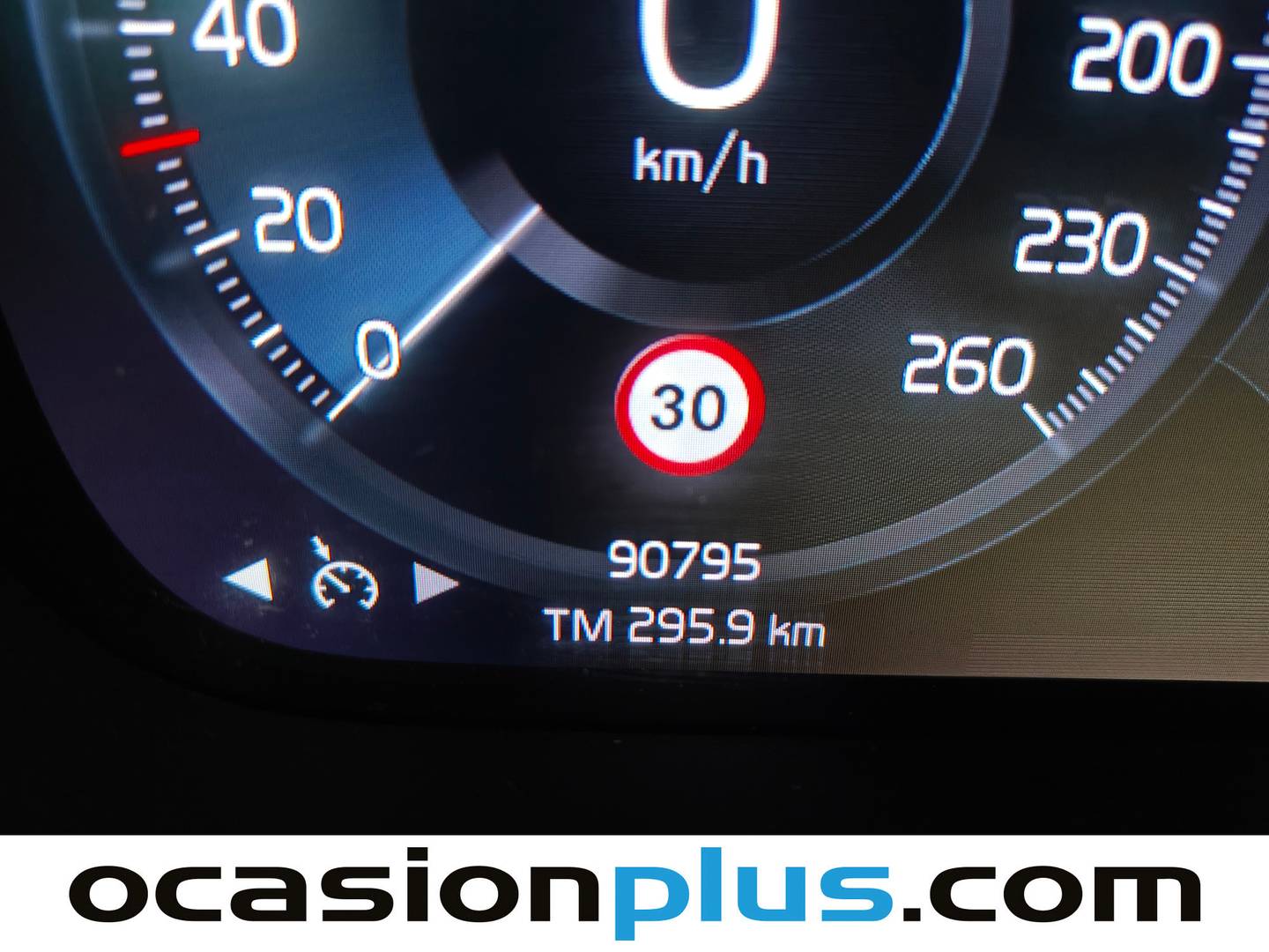 Volvo XC40 Volvo XC40 T3 Business Plus Auto  (163 CV) al mejor precio