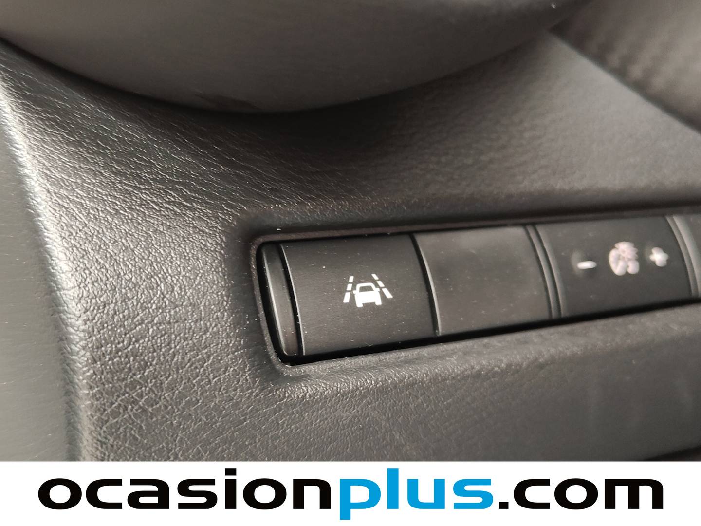 Foto Nissan JUKE Nissan Juke DIG-T 114 N-Design 4X2 (114 CV)