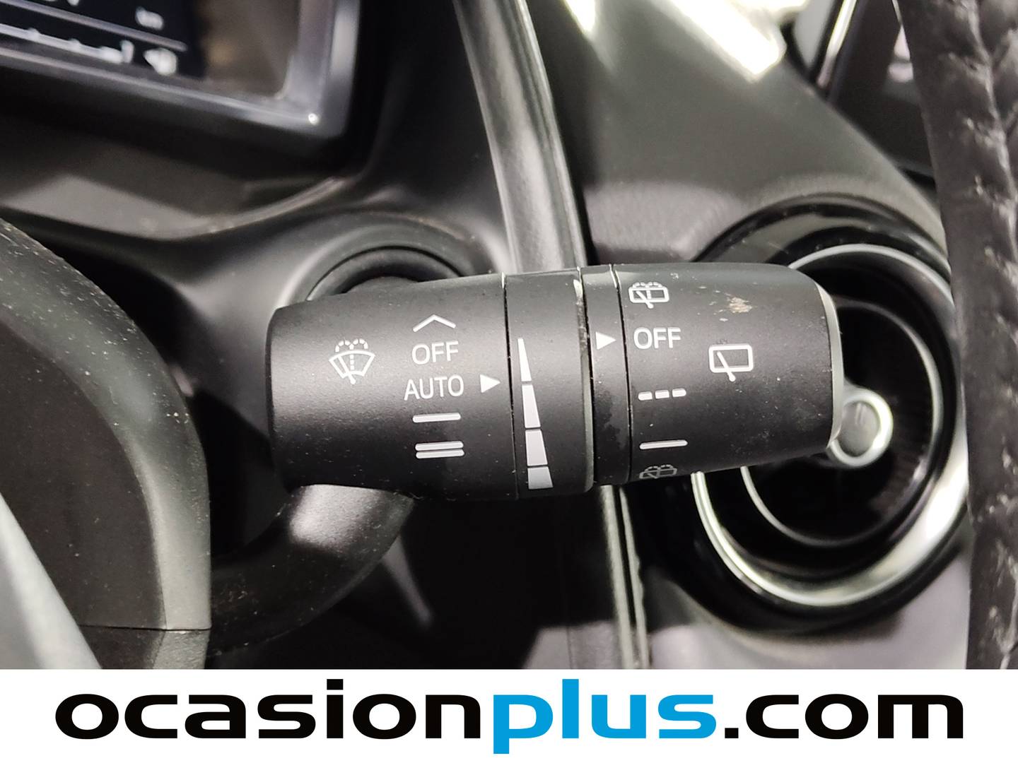 Foto Mazda CX-3 Mazda CX-3 2.0 G Zenith 2WD AT (121 CV)