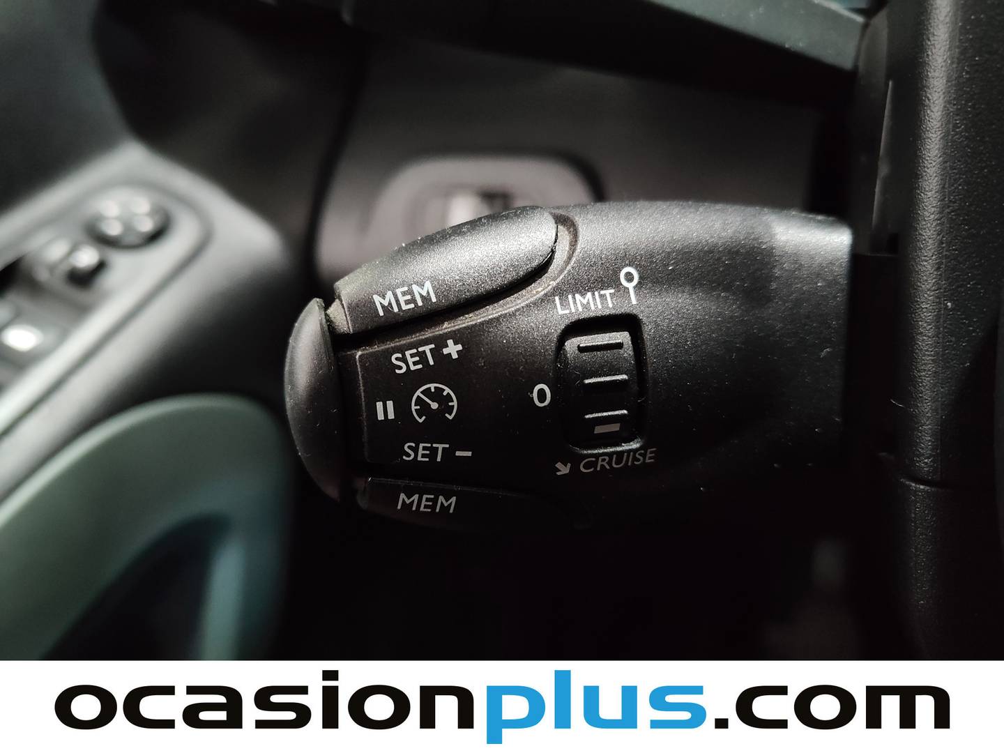 Citroën Berlingo Citroen Berlingo BlueHDi 100 S&S Talla M Shine (102 CV) seminuevo