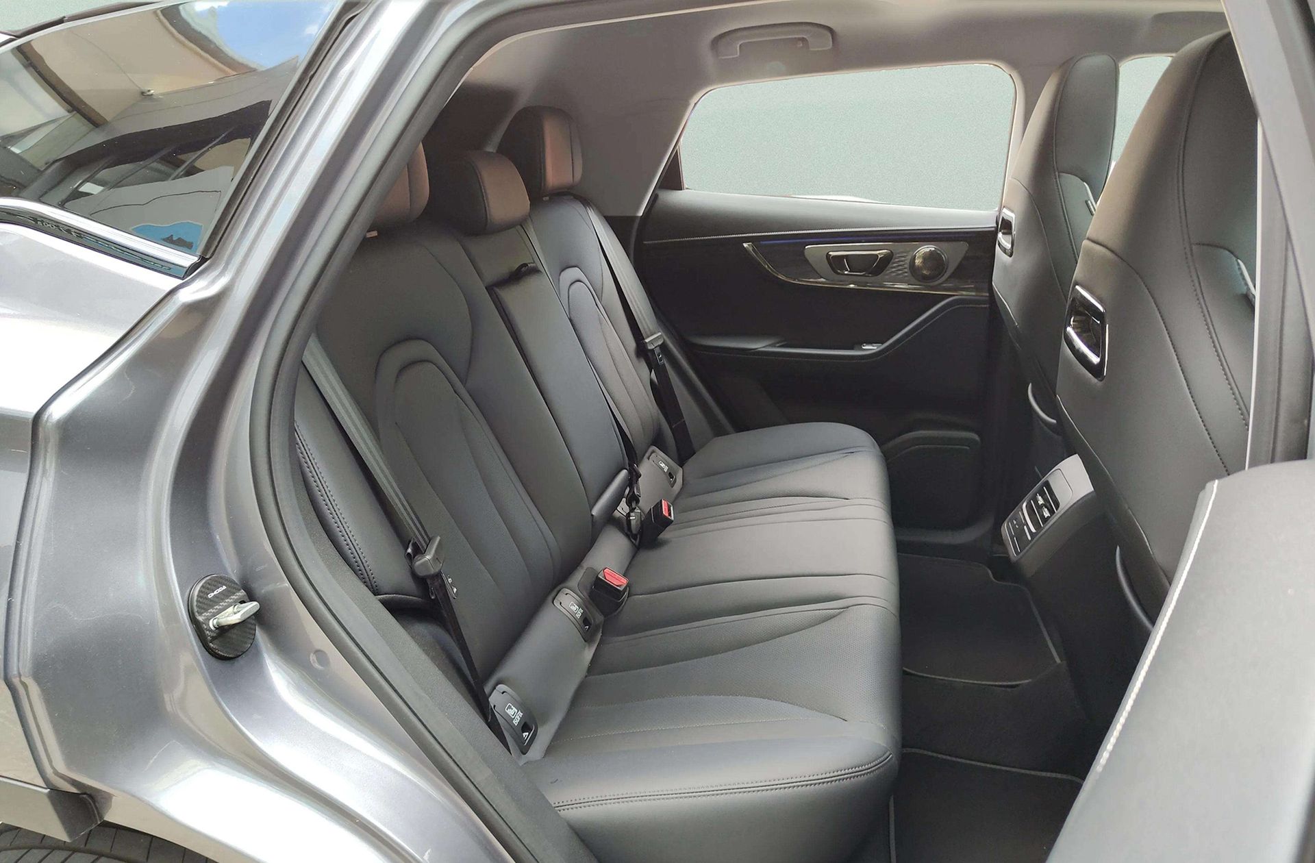 Omoda 5 EV 61kWh Premium - foto 23