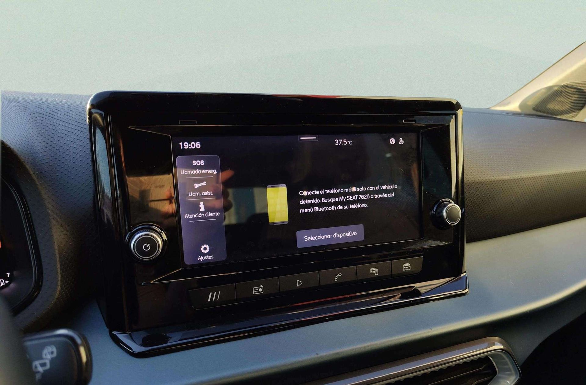 SEAT Arona 1.0 TSI Xperience - foto 31
