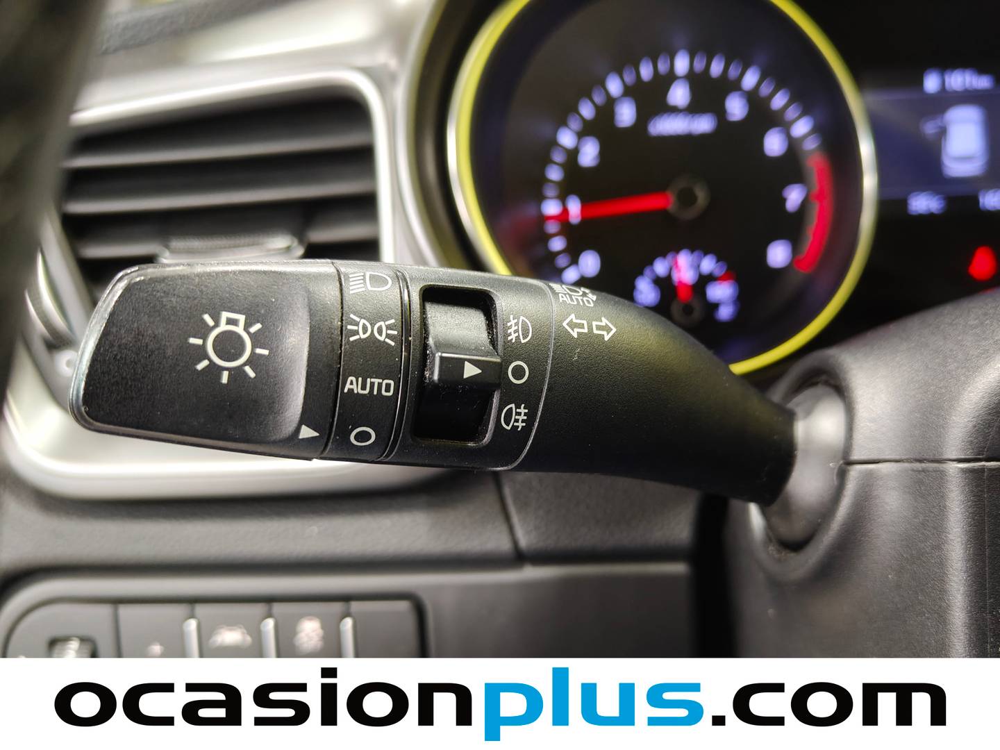 KIA XCeed KIA XCeed 1.0 T-GDi Drive (120 CV) seminuevo