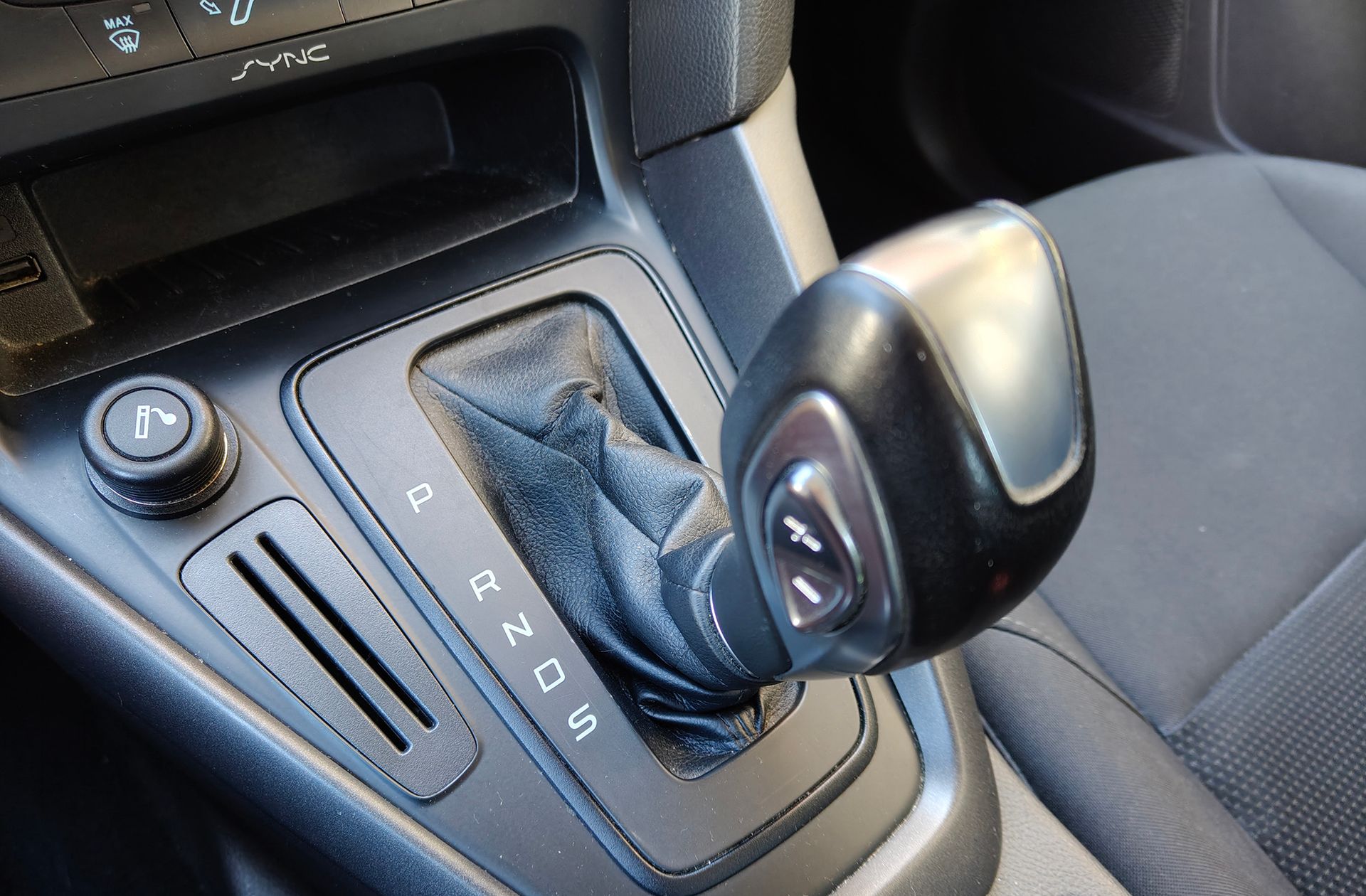 Ford Focus 1.6 TI-VCT Trend+ PowerShift - foto 5