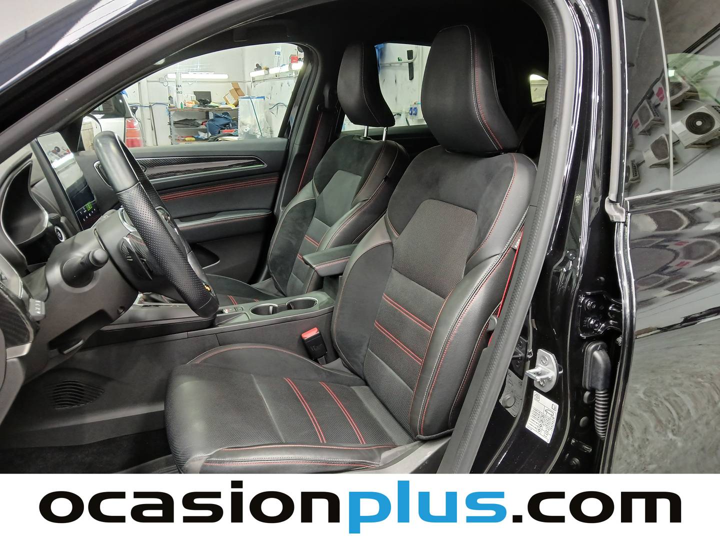 Foto asientos delanteros Renault Arkana Renault Arkana RS Line TCe 118 kW (160 CV) Microhíbrido