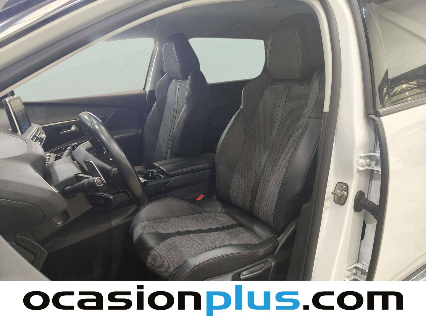 Foto Peugeot 5008 Peugeot 5008 BlueHDi 130 S&S Allure (130 CV) EAT8 7 Plazas