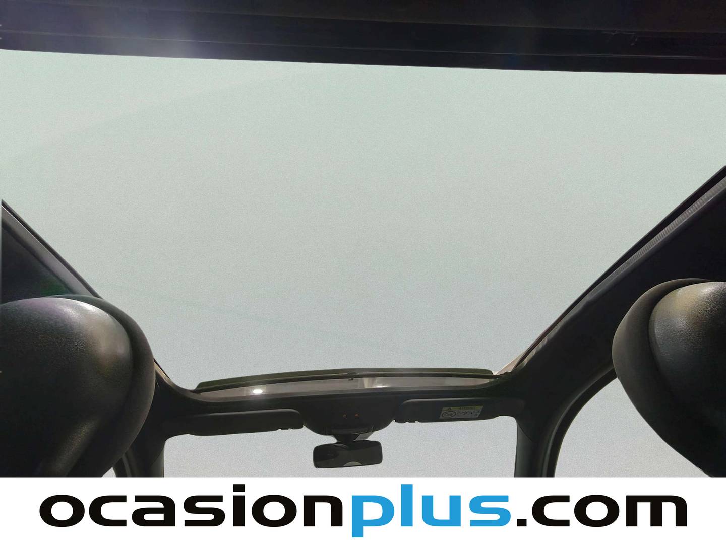 Extras y acabados del Fiat 500C Fiat 500C 1.0 Hybrid Monotrim (70 CV)