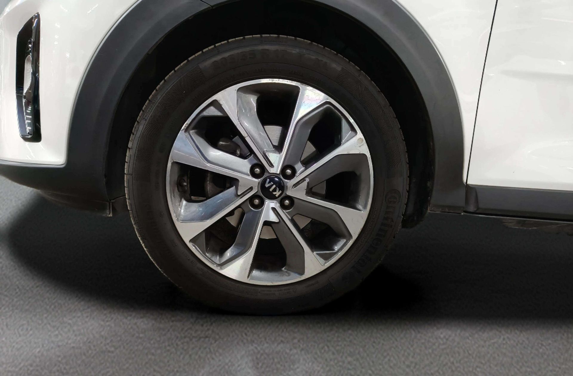 Kia Stonic 1.0 T-GDi Drive - foto 30