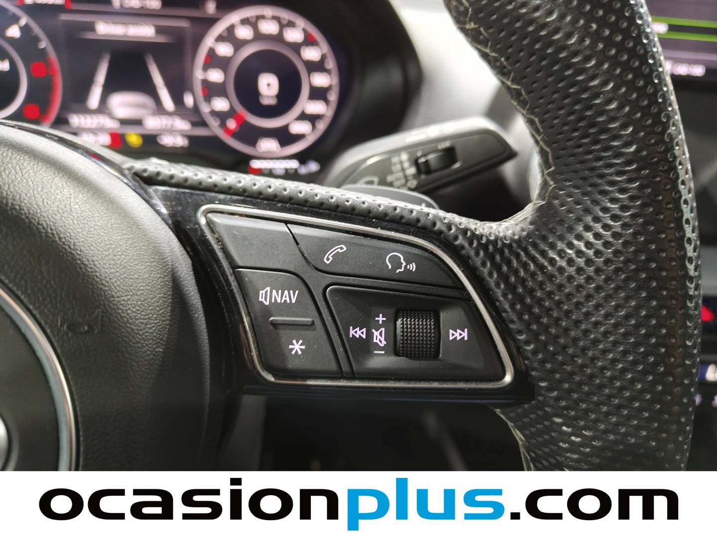 Foto Audi Q2 Audi Q2 Adrenalin 30 TDI (116 CV) S tronic Pack S-Line