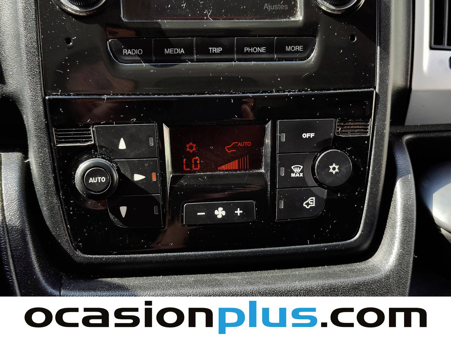 Extras y acabados del Fiat Ducato Fiat Ducato Furgon 3.0 Natural Power GNC 35 L2H2 (136 CV)