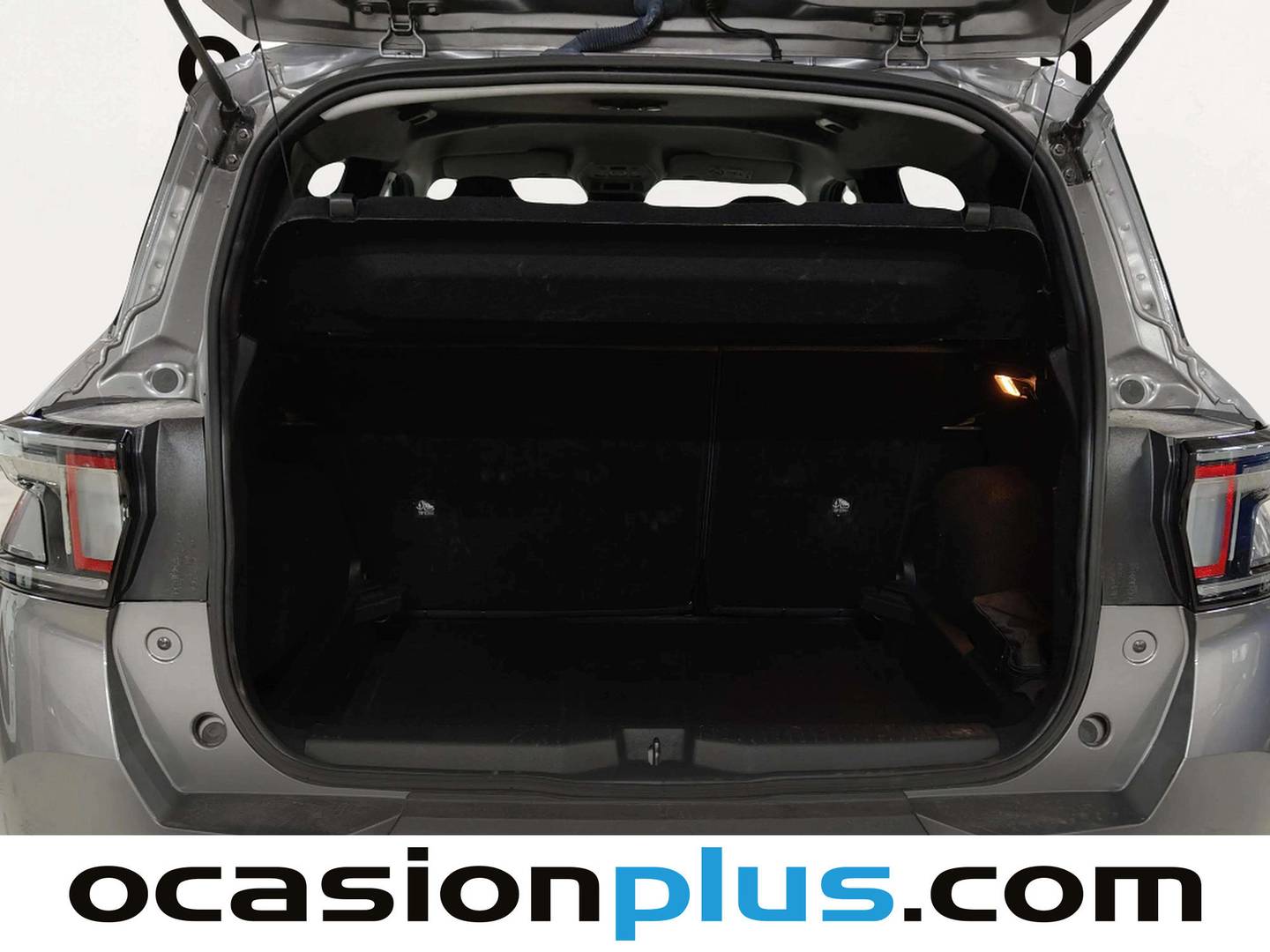 Foto asientos delanteros Citroën C3 Aircross Citroën C3 Aircross Hybrid 145 Plus e-DCS6 (145 CV)
