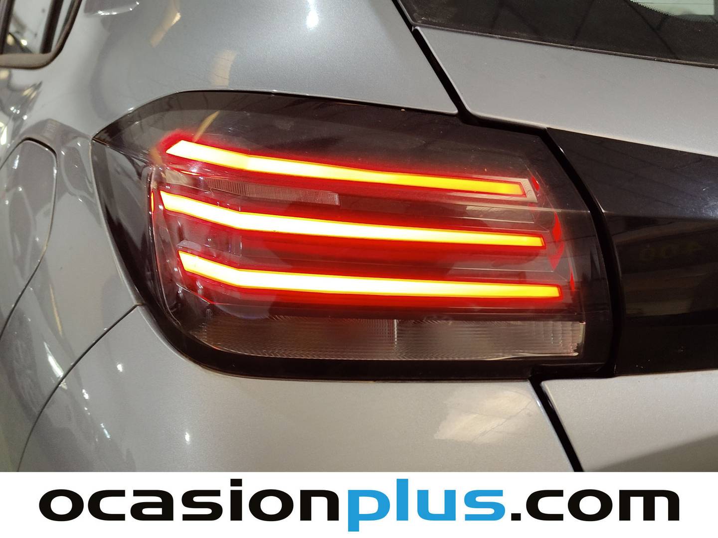 Acabados Peugeot 208 Peugeot 208 Style Hybrid 100 eDCS6 (100 CV)