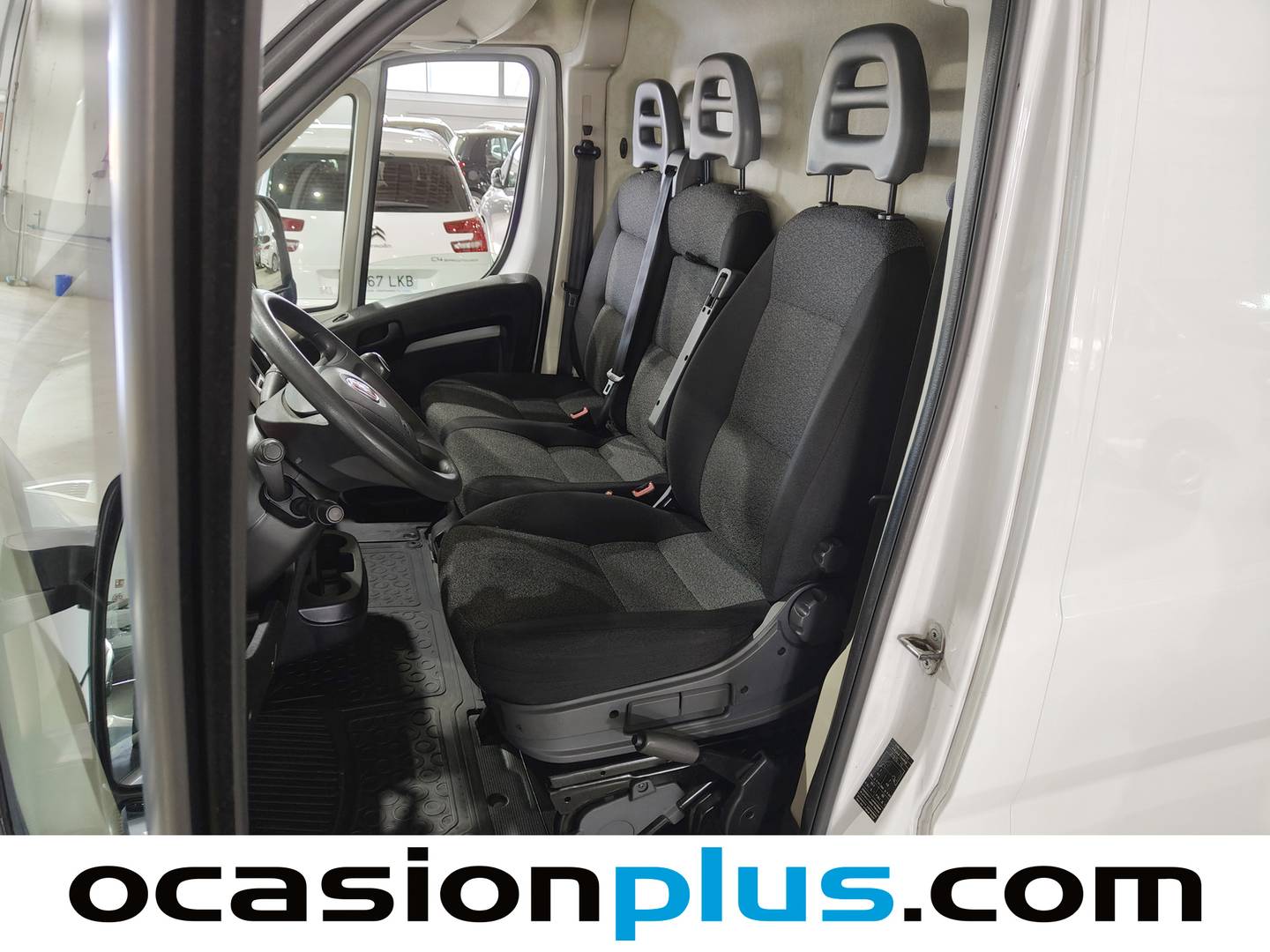 Foto asientos delanteros Fiat Ducato Fiat Ducato Furgon 35 CNG L2H2 Nat.Pow (136 CV)