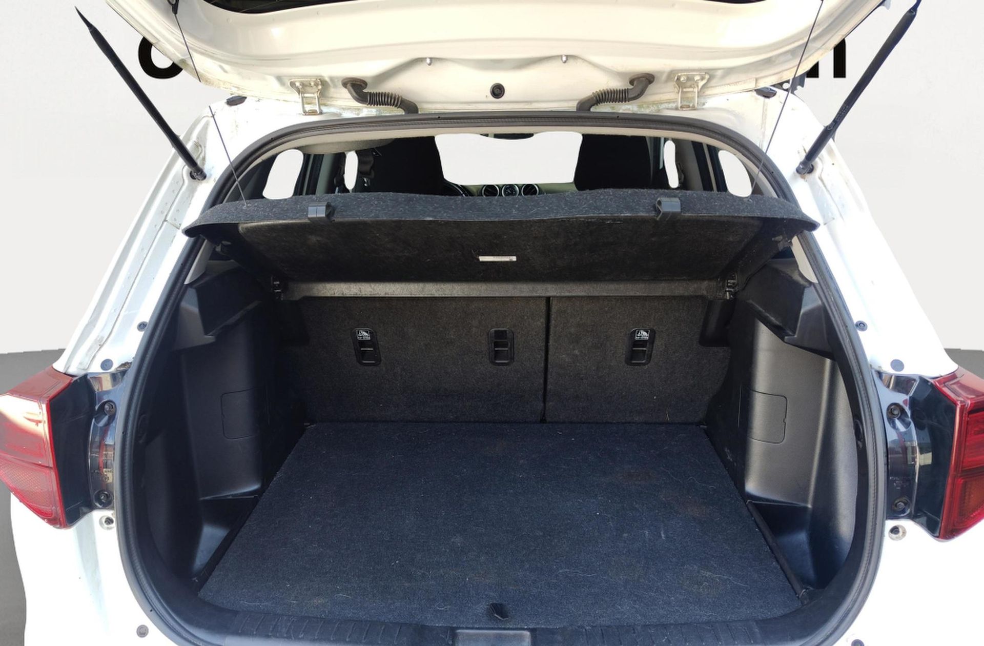 Suzuki Vitara 1.0 Turbo GLE 4WD - foto 15