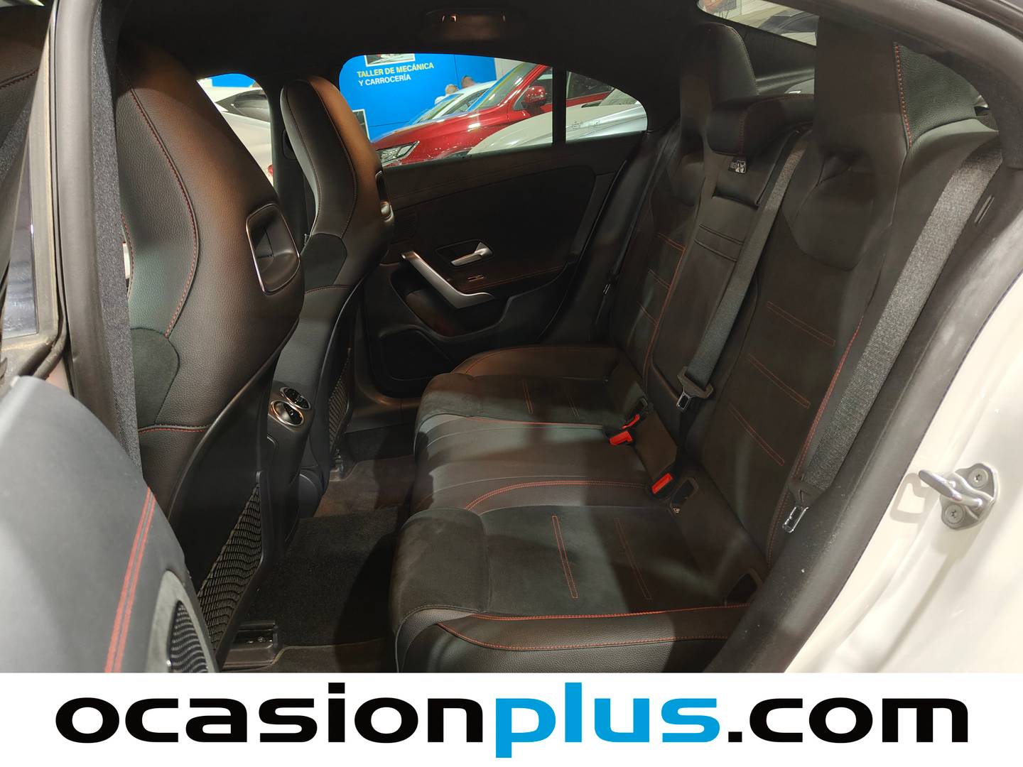 Foto asientos traseros Mercedes CLA Mercedes CLA 200 d (150 CV) Pack AMG
