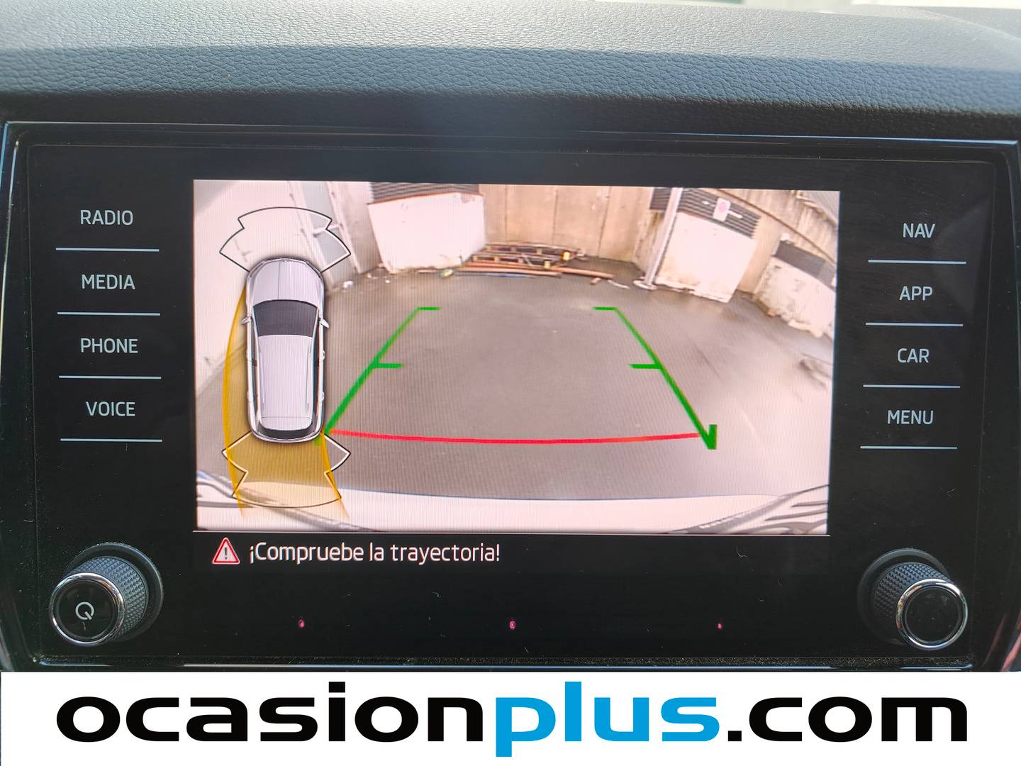 Extras y acabados del Skoda Karoq Skoda Karoq 2.0 TDI Ambition 4X4 DSG (150 CV)