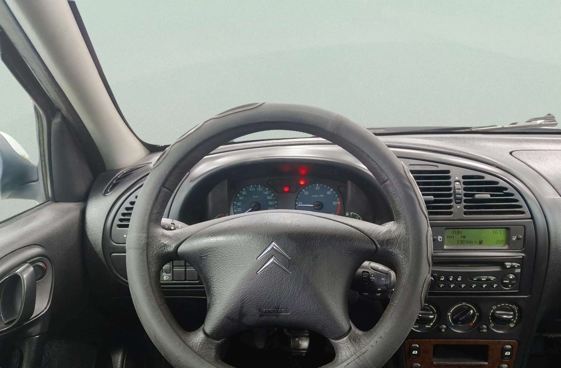 Citroën Xsara 2.0 HDi Exclusive - foto 20