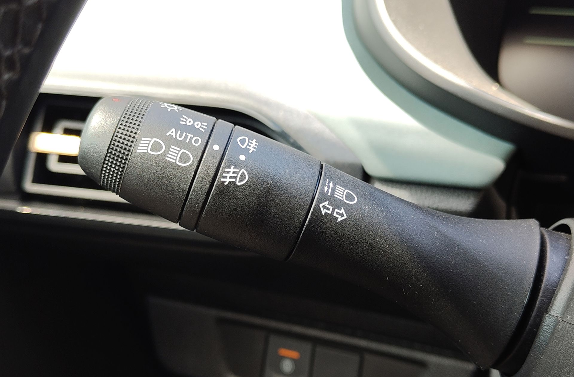 Dacia Jogger Extreme Hybrid 7 plazas - foto 26