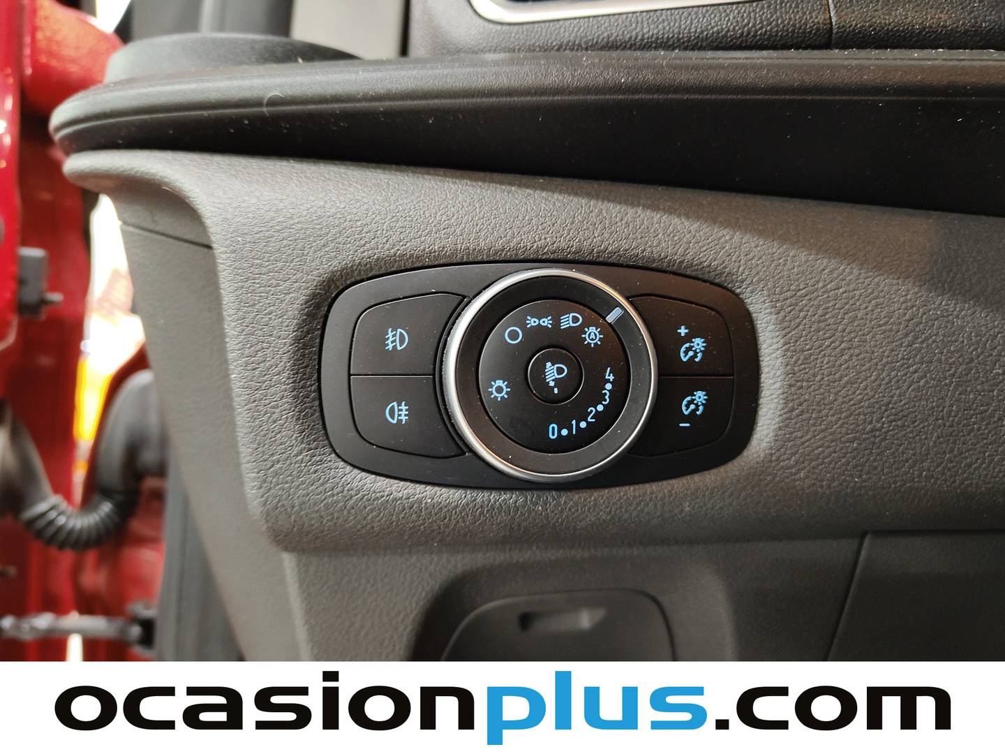 Accesorios del Ford Transit Custom FORD Transit Custom Kombi 2.0 TDCI  310 L1 Sport  (170CV) 8 Plazas