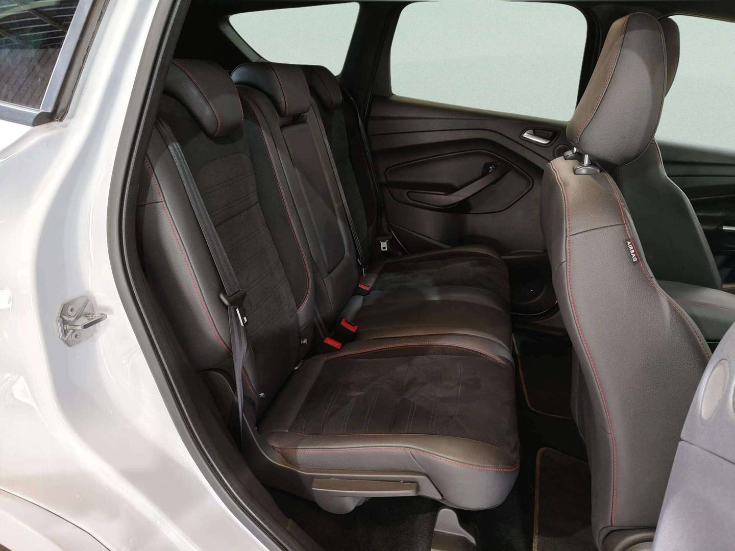 Ford Kuga Ford Kuga 2.0 TDCI ST-Line 4x2 (150 CV) diésel