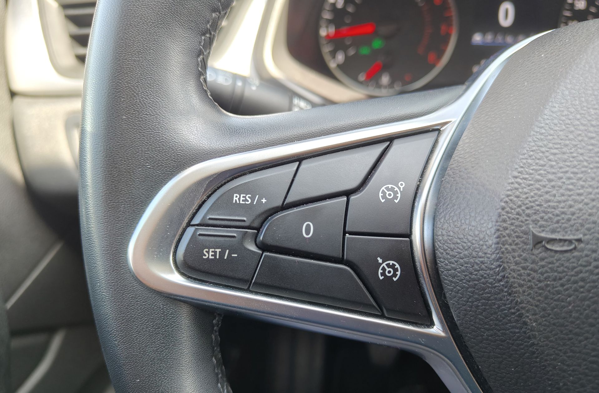 Renault Captur Zen TCe GPF - foto 20