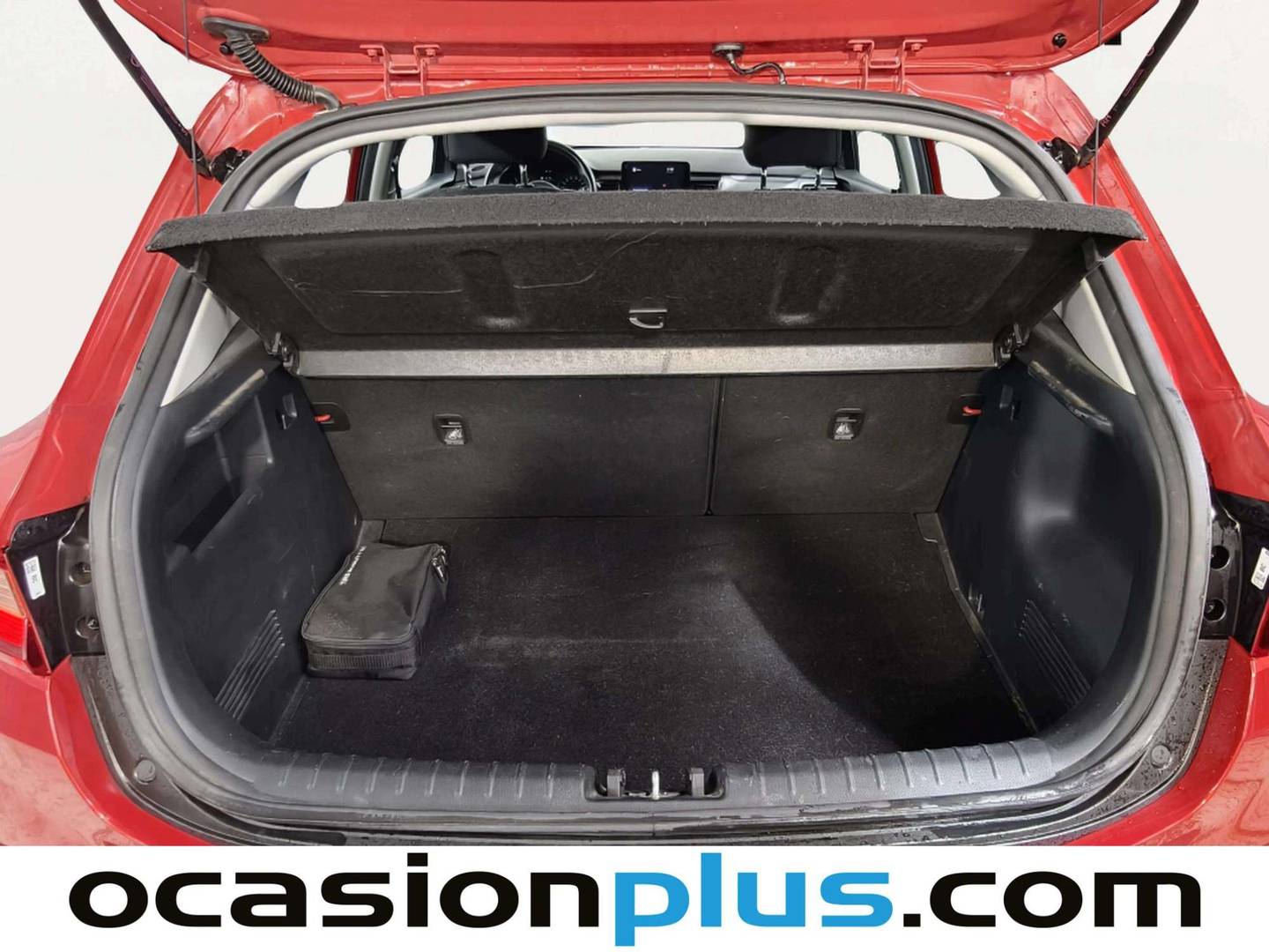 Fotos maletero KIA Stonic KIA Stonic 1.0 T-GDi MHEV Drive iMT (100 CV)