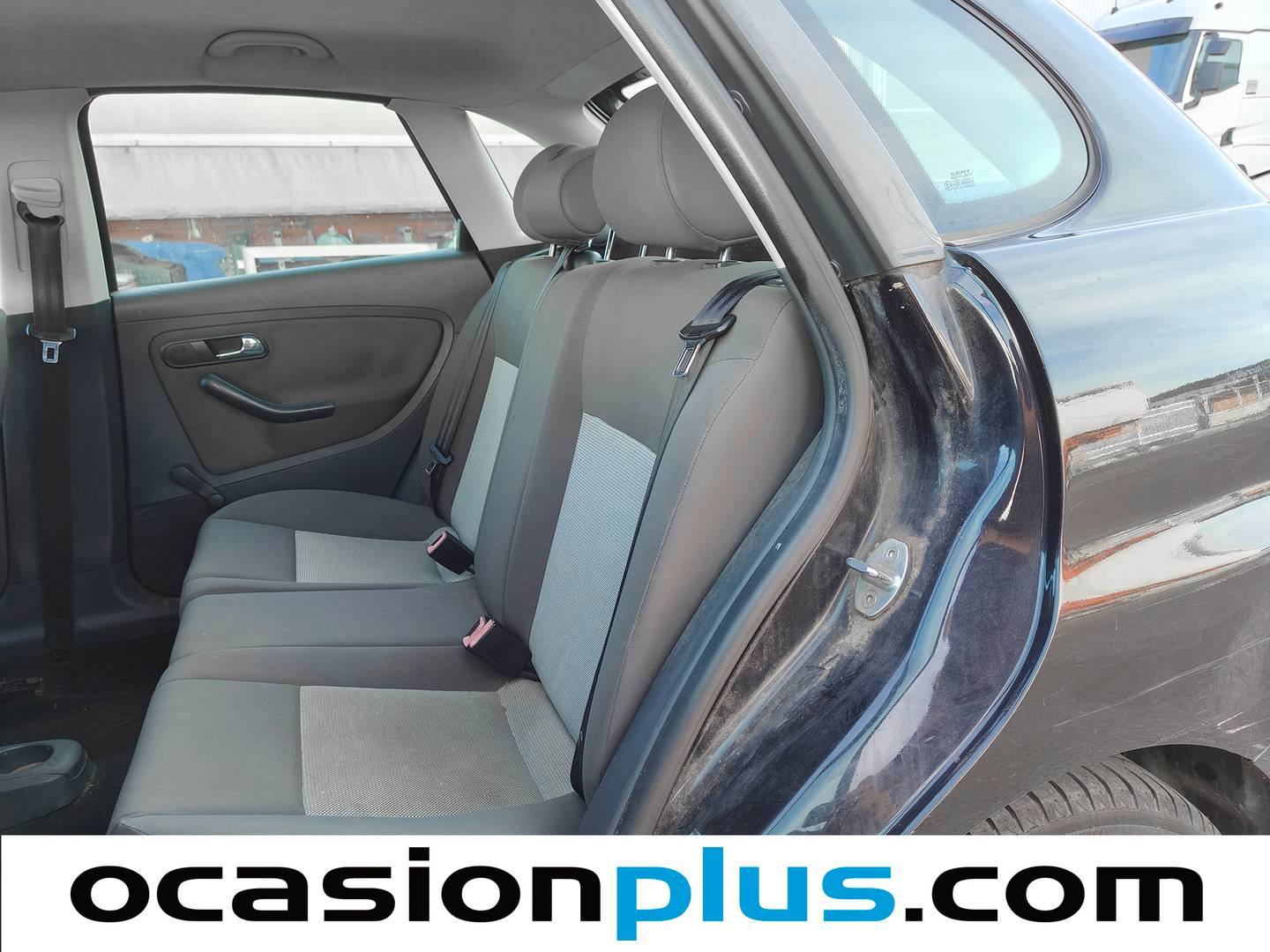 Foto asientos traseros Seat Ibiza SEAT Ibiza 1.4 16v Reference (75 CV)