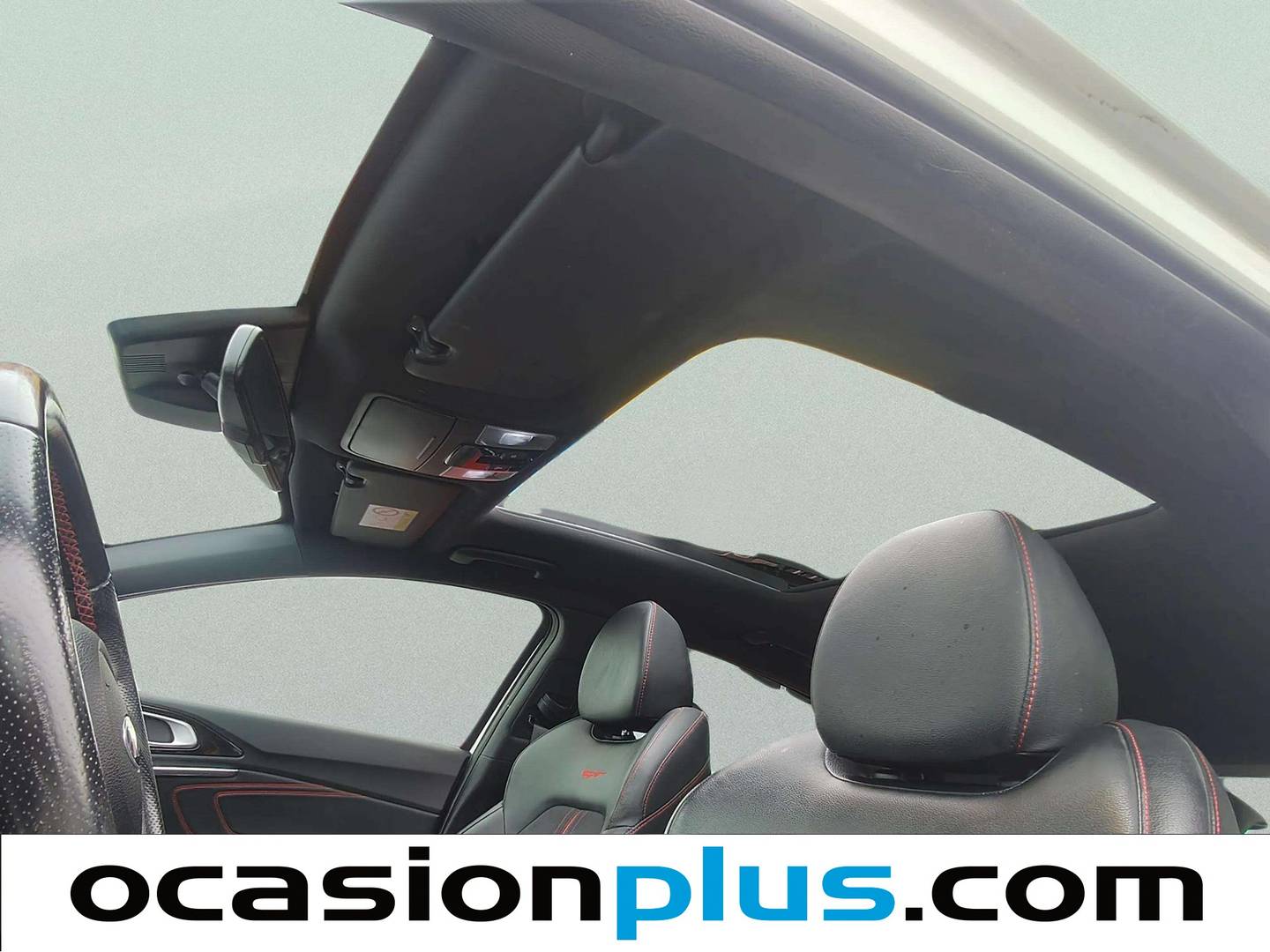 Equipamiento del KIA Ceed KIA Ceed 1.6 T-GDi GT (204 CV)