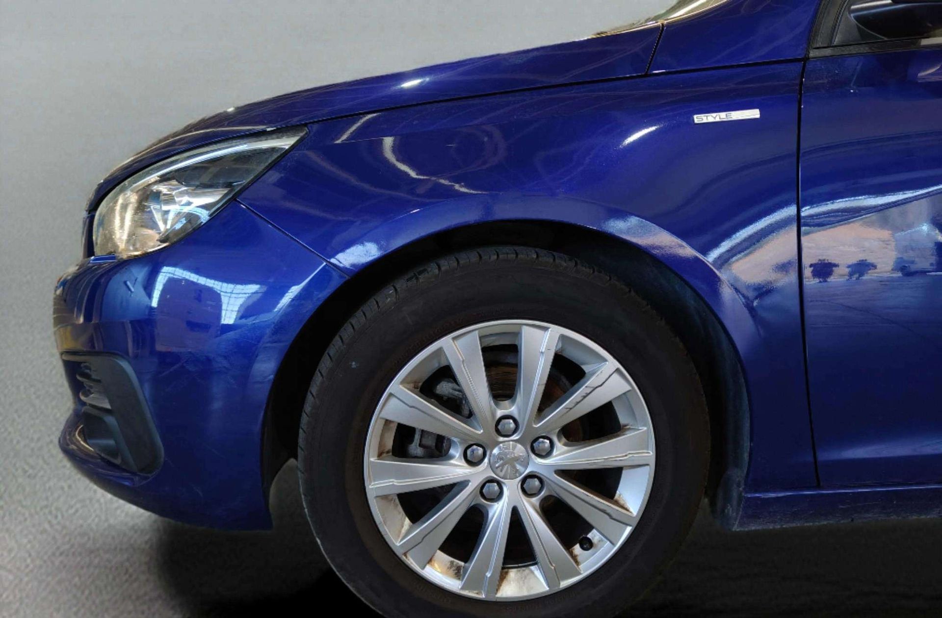 Peugeot 308 BlueHDi 100 Style - foto 36
