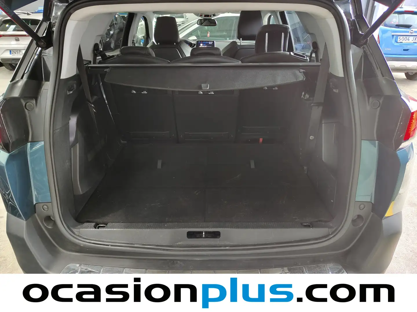 Foto Peugeot 5008 Peugeot 5008 BlueHDi 120 S&S Allure (120 CV) 7 PLAZAS