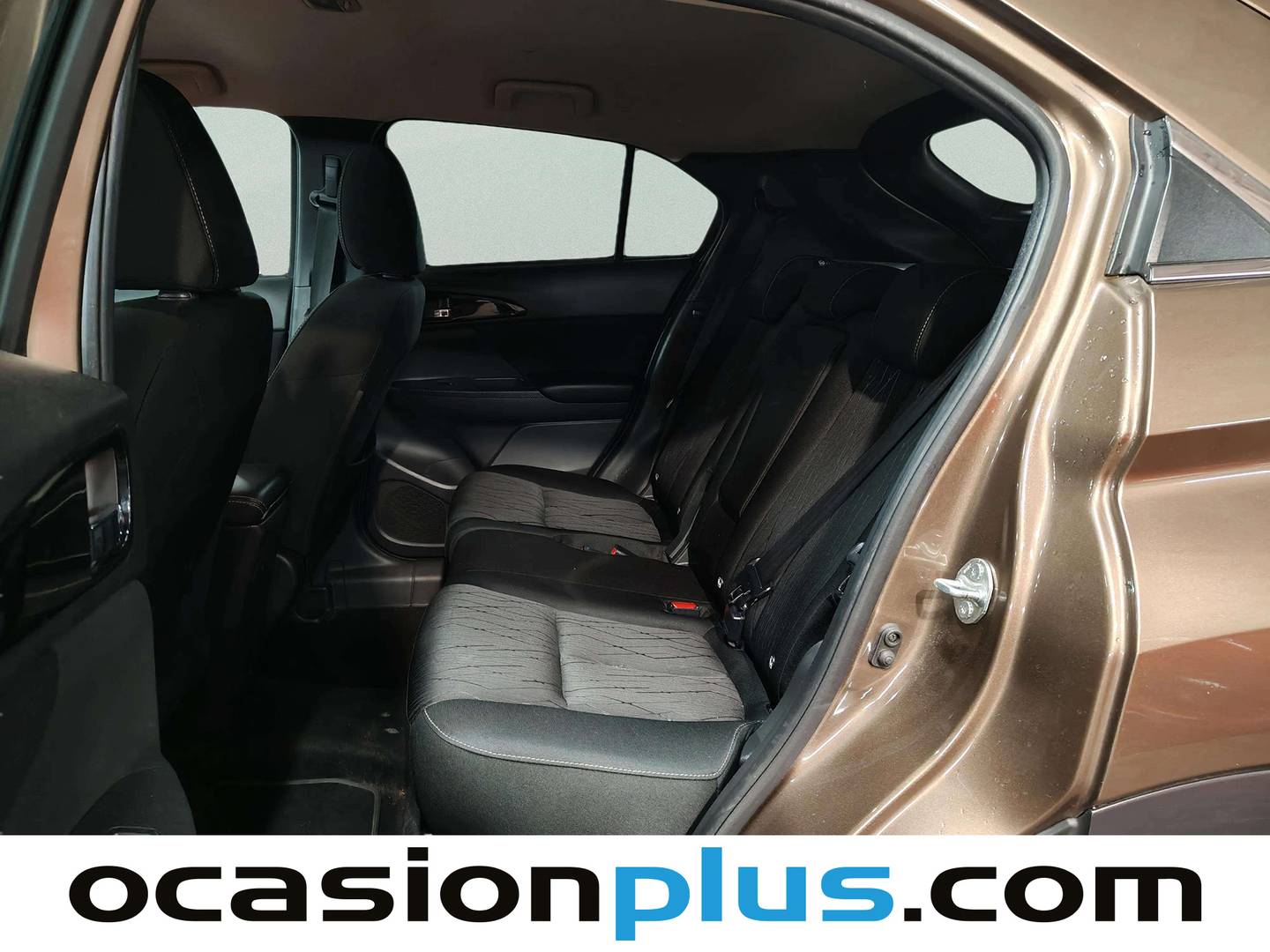 Foto asientos traseros Mitsubishi Eclipse Cross Mitsubishi Eclipse Cross 150T Motion (163 CV)