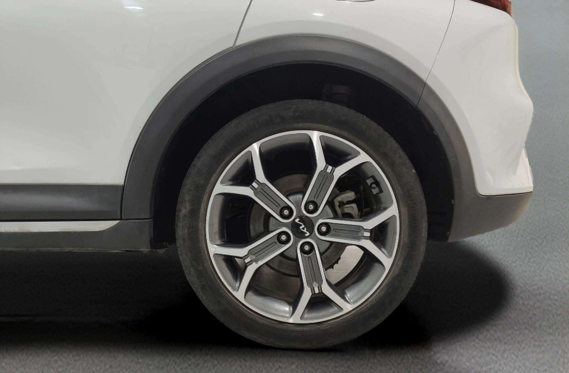 Kia XCeed 1.5 MHEV iMT Tech - foto 40