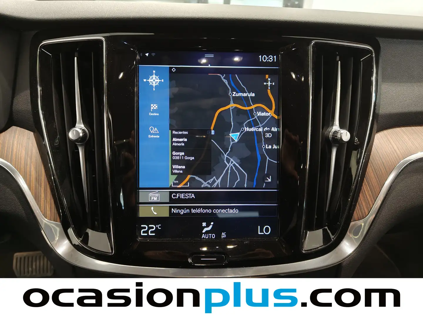 Foto Volvo V60 Cross Country Volvo V60 Cross Country D4 Pro Auto (190 CV)