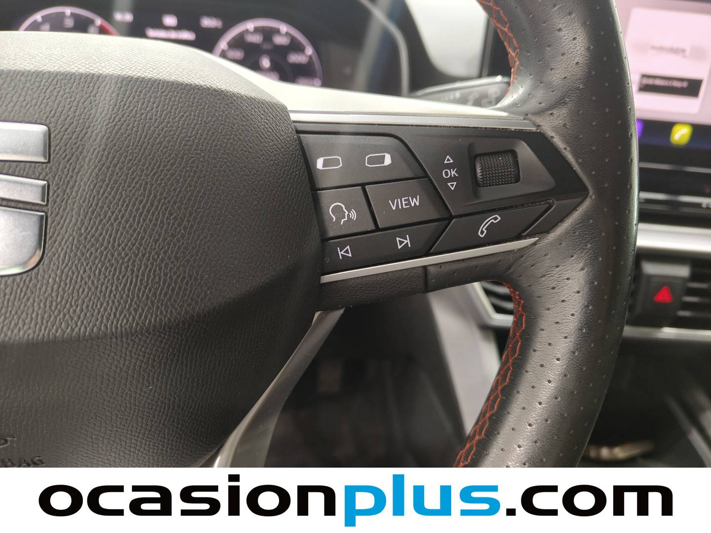 Foto Seat León SEAT León 1.5 eTSI S&S FR Go L DSG  (150 CV)